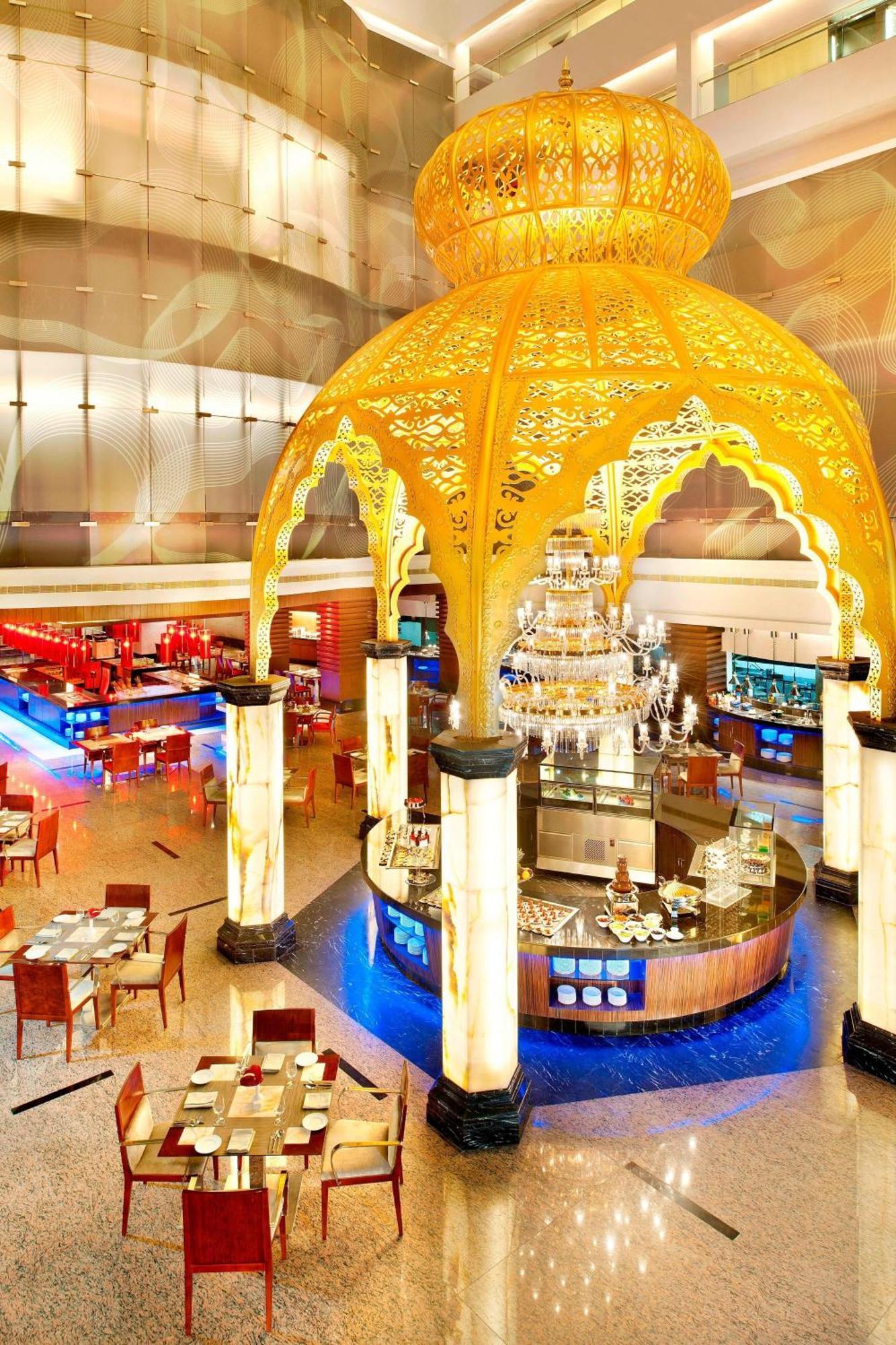 Le Meridien Coimbatore Buitenkant foto