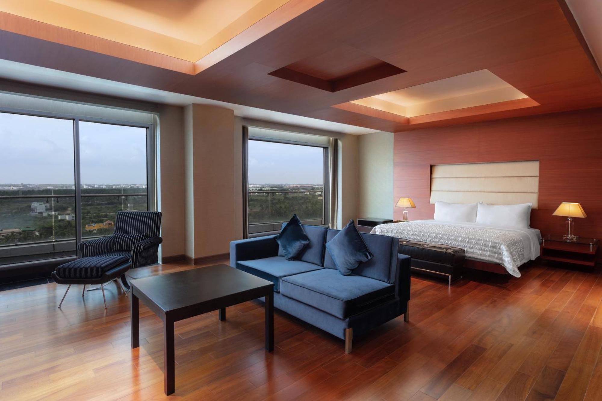 Le Meridien Coimbatore Buitenkant foto