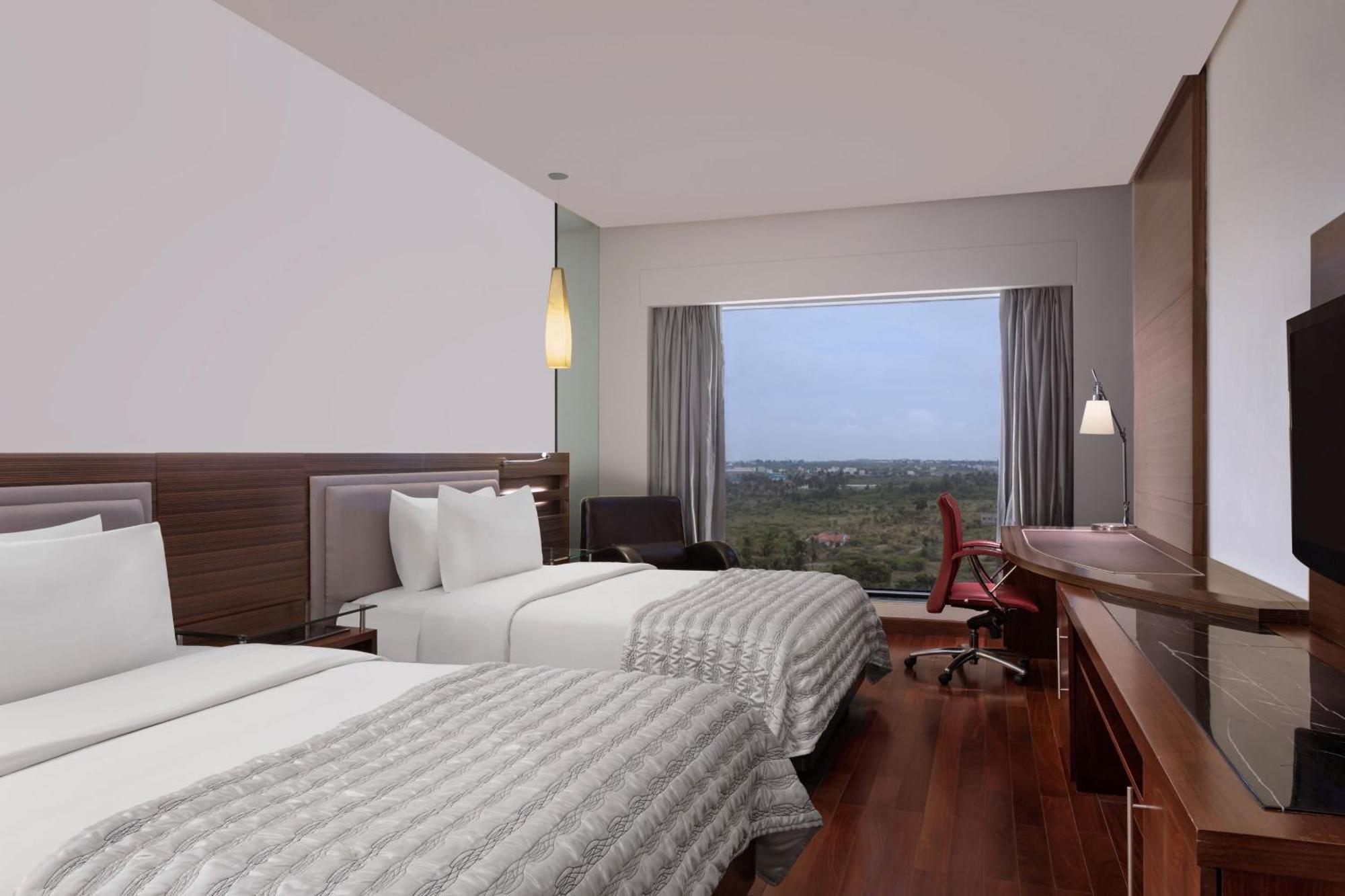 Le Meridien Coimbatore Buitenkant foto